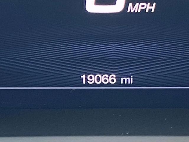 2024 Alfa Romeo Stelvio Ti AWD 2024 Alfa Romeo Stelvio Ti AWD