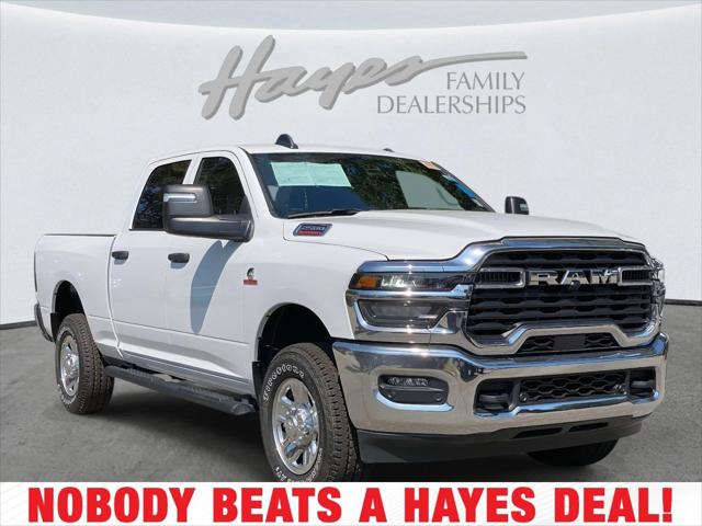 2025 RAM 2500 Tradesman Crew Cab 4x4 64 Box