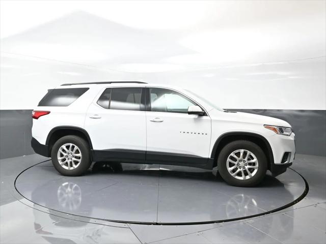2021 Chevrolet Traverse AWD LT Cloth