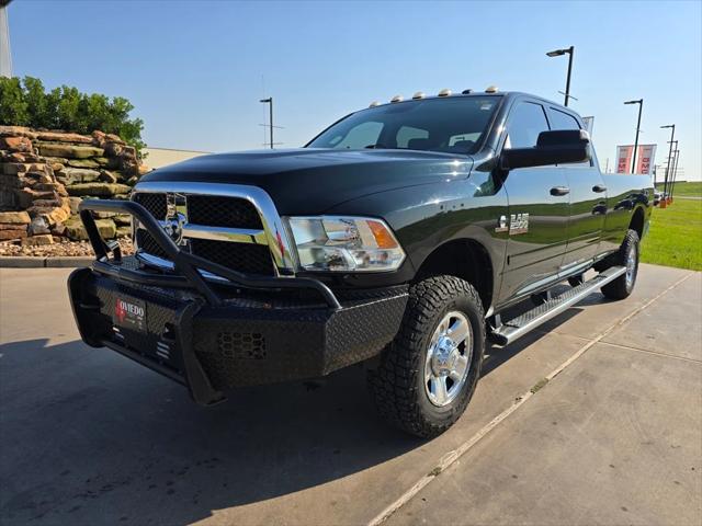 2018 RAM 2500 Tradesman Crew Cab 4x4 8 Box