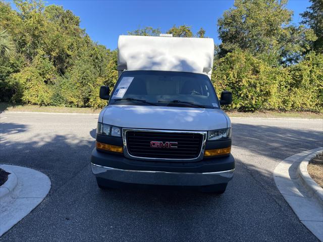 2023 GMC Savana Cutaway Work Van 2023 GMC Savana Cutaway Work Van