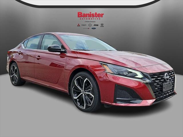 2025 Nissan Altima SR FWD