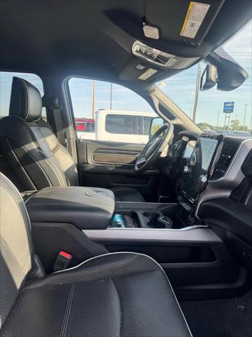 2024 RAM 2500 Laramie Crew Cab 4x4 64 Box