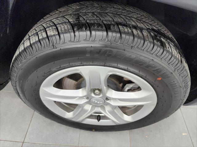 2024 Jeep Compass Latitude 4x4 2024 Jeep Compass Latitude 4x4