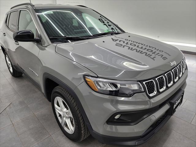 2024 Jeep Compass Latitude 4x4 2024 Jeep Compass Latitude 4x4