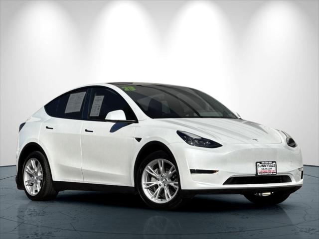 2023 Tesla Model Y Long Range Dual Motor All-Wheel Drive