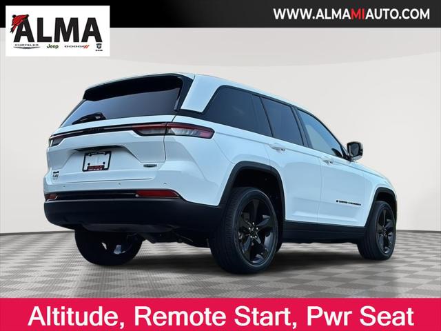 2022 Jeep Grand Cherokee Altitude 4x4 2022 Jeep Grand Cherokee Altitude 4x4