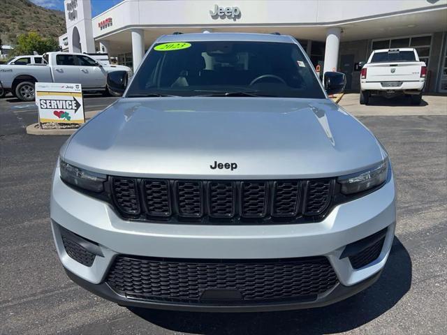 2023 Jeep Grand Cherokee Altitude 4x4