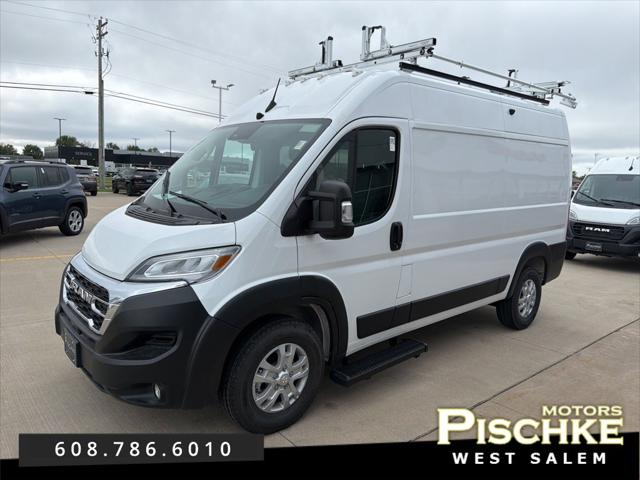 2025 RAM ProMaster 1500 Cargo Van SLT High Roof 136 WB 2025 RAM ProMaster 1500 Cargo Van SLT High Roof 136 WB