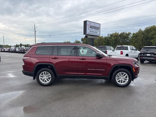 2025 Jeep Grand Cherokee GRAND CHEROKEE L LAREDO 4X4