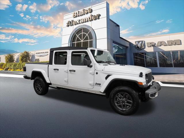 2024 Jeep Gladiator Sport S