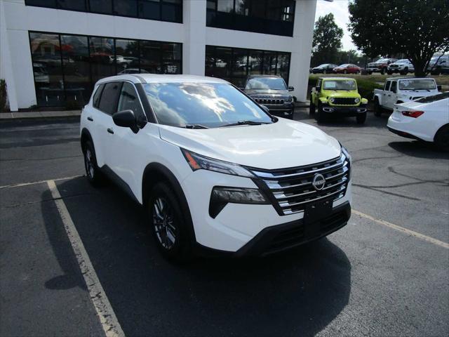 2024 Nissan Rogue S Intelligent AWD 2024 Nissan Rogue S Intelligent AWD