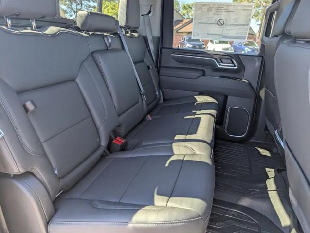 2026 GMC Sierra 2500HD Crew Cab, Standard Bed, SLT, 4WD