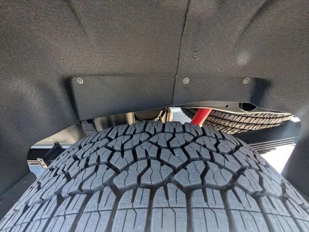 2026 GMC Sierra 2500HD Crew Cab, Standard Bed, SLT, 4WD