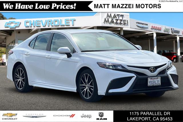 2023 Toyota Camry SE