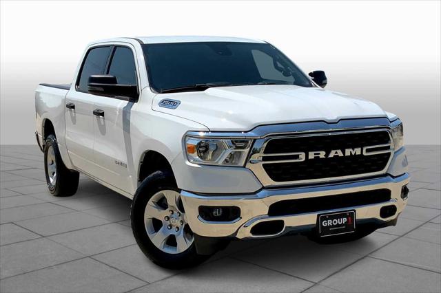 2024 RAM 1500 Lone Star Crew Cab 4x4 57 Box