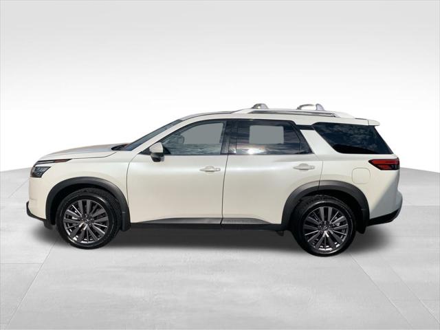 2023 Nissan Pathfinder SL 4WD