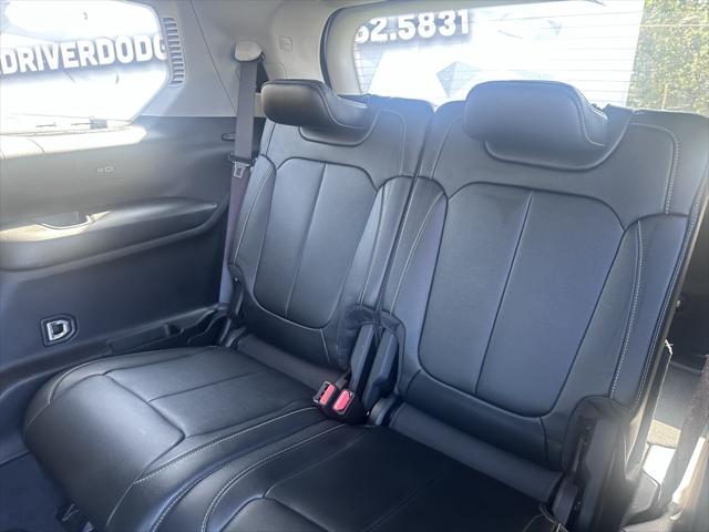 2023 Jeep Grand Cherokee L Limited 4x2