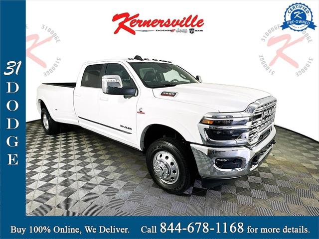 2025 RAM 3500 Limited Crew Cab 4x4 8 Box