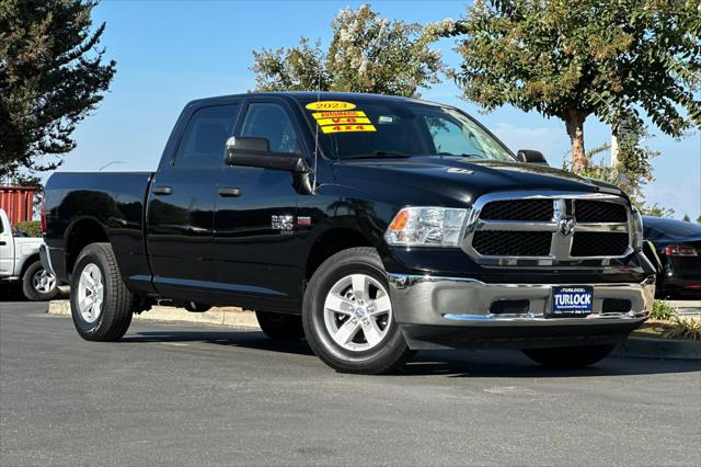 2023 RAM 1500 Classic SLT Crew Cab 4x4 64 Box