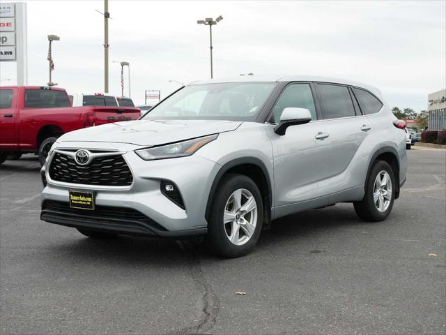 2022 Toyota Highlander LE 2022 Toyota Highlander LE