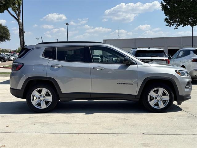 2022 Jeep Compass Latitude FWD 2022 Jeep Compass Latitude FWD