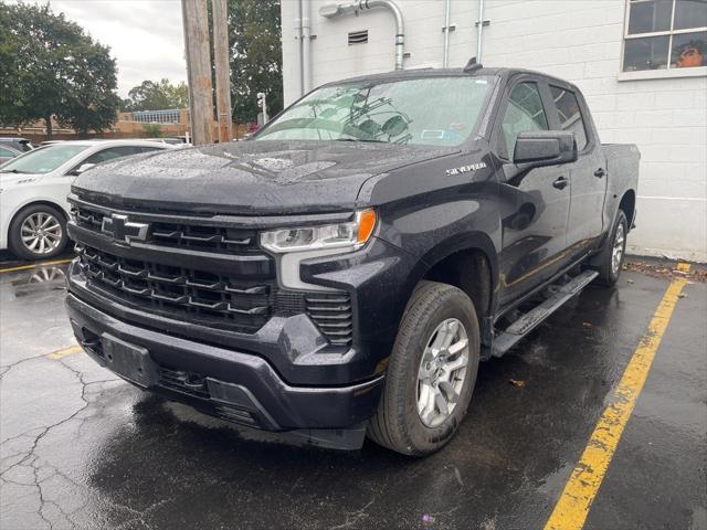 2022 Chevrolet Silverado 1500 4WD Crew Cab Short Bed RST