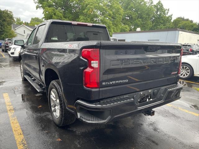 2022 Chevrolet Silverado 1500 4WD Crew Cab Short Bed RST