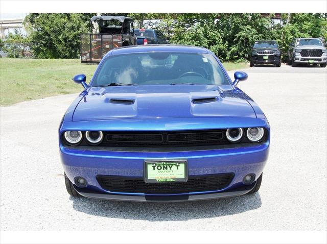2022 Dodge Challenger SXT
