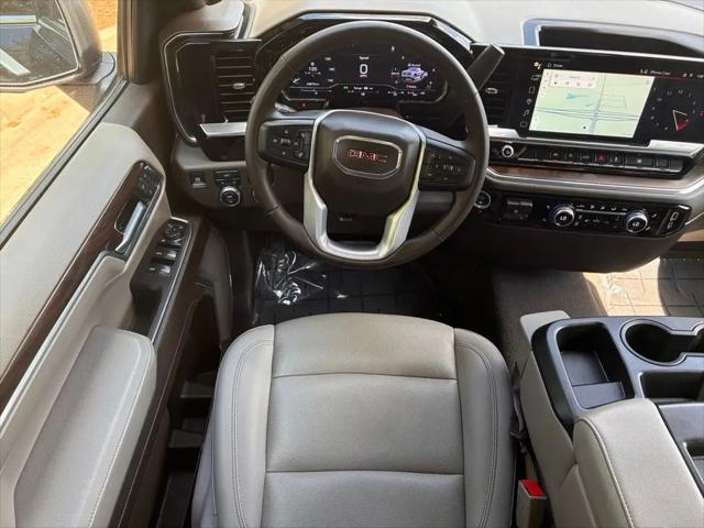 2025 GMC Sierra 1500 4WD Crew Cab Short Box SLT