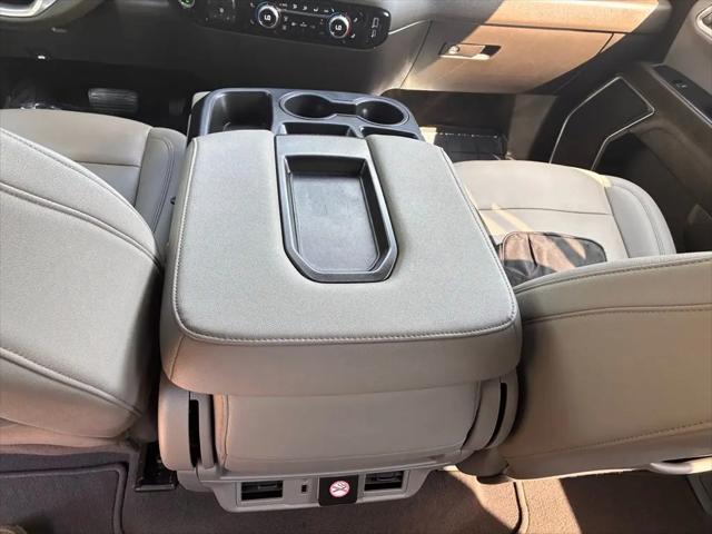 2025 GMC Sierra 1500 4WD Crew Cab Short Box SLT