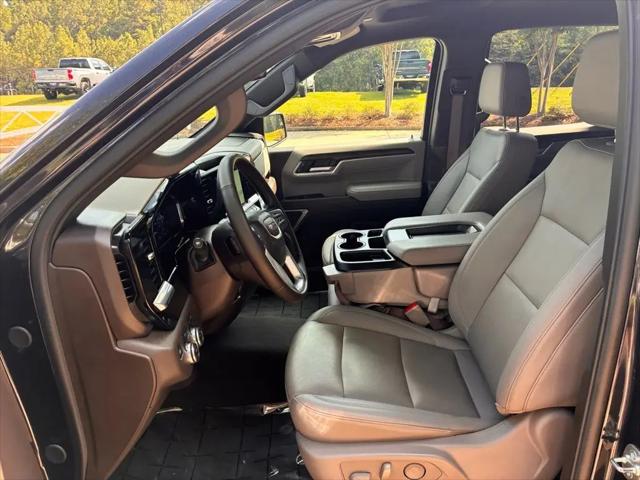 2025 GMC Sierra 1500 4WD Crew Cab Short Box SLT