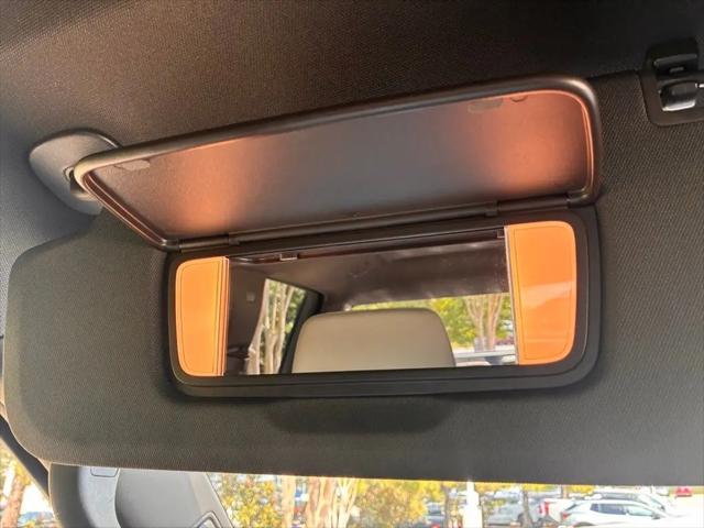 2025 GMC Sierra 1500 4WD Crew Cab Short Box SLT