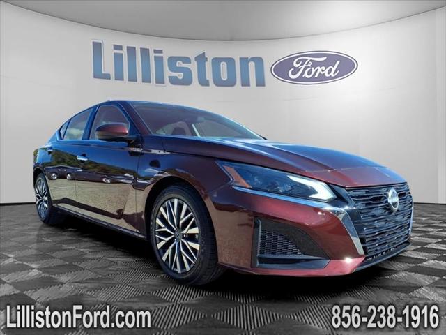 2023 Nissan Altima SV FWD