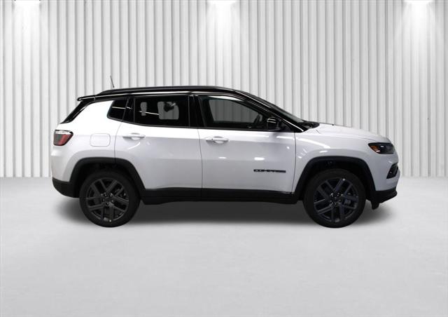2026 Jeep Compass Limited Altitude