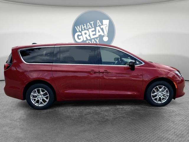 2026 Chrysler Voyager VOYAGER LX