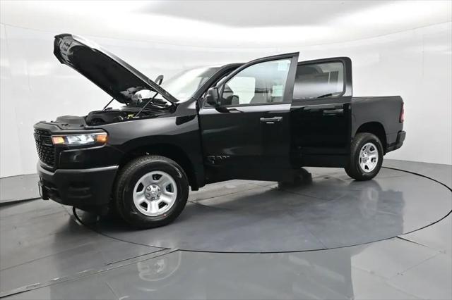 2026 Ram 1500 Tradesman Crew Cab 4x4 57 Box