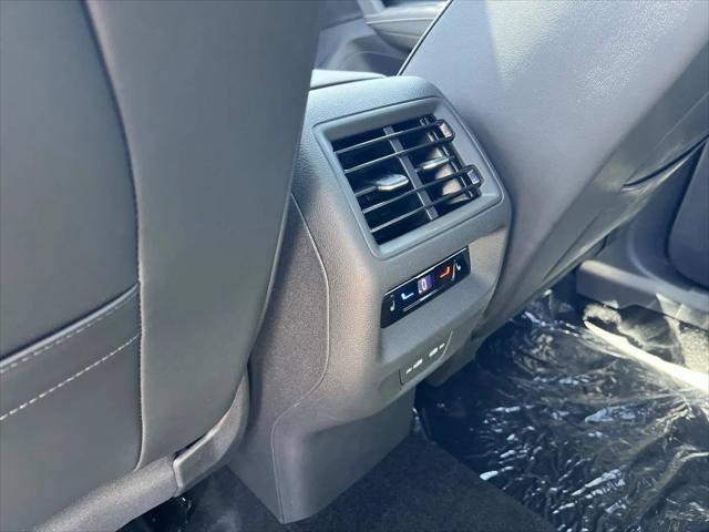 2025 Volkswagen Tiguan 2.0T SEL R-Line