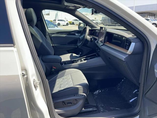 2025 Volkswagen Tiguan 2.0T SEL R-Line