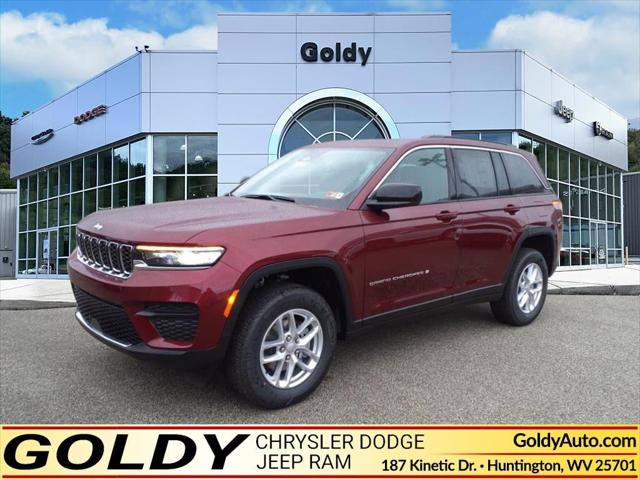 2025 Jeep Grand Cherokee Laredo X 4x4
