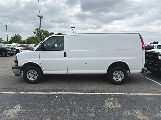 2024 Chevrolet Express Cargo RWD 2500 Regular Wheelbase WT