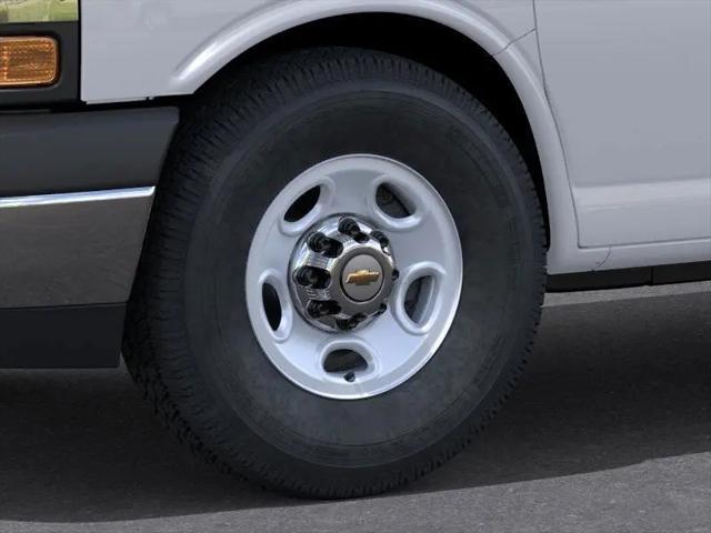 2025 Chevrolet Express Cargo Van RWD 2500 Extended Wheelbase WT