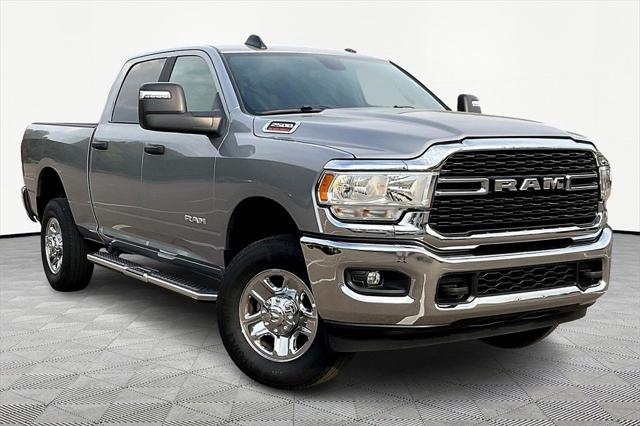 2024 RAM 2500 Big Horn Crew Cab 4x4 64 Box