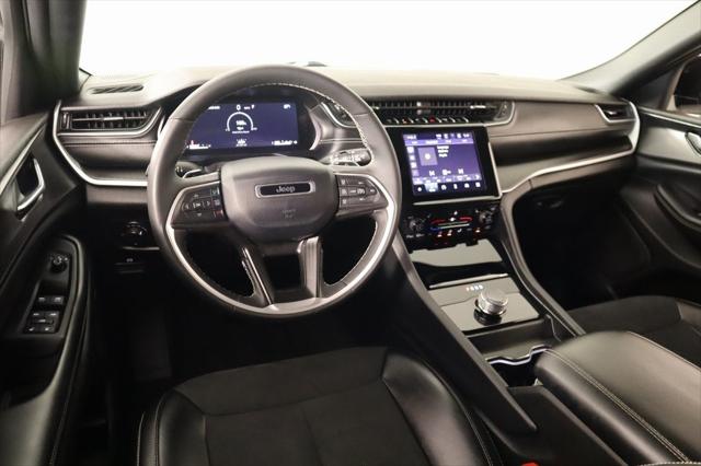 2024 Jeep Grand Cherokee L Altitude 4x4