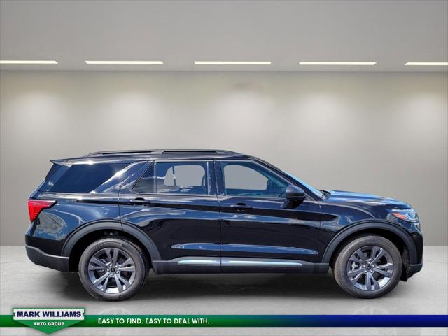 2025 Ford Explorer Active 2025 Ford Explorer Active