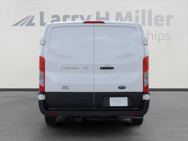 2025 Ford Transit Cargo Van T-150