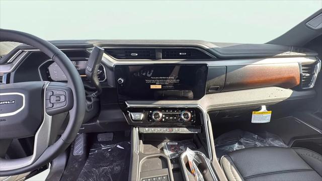 2026 GMC Sierra 2500HD Crew Cab, Standard Bed, Denali, 4WD