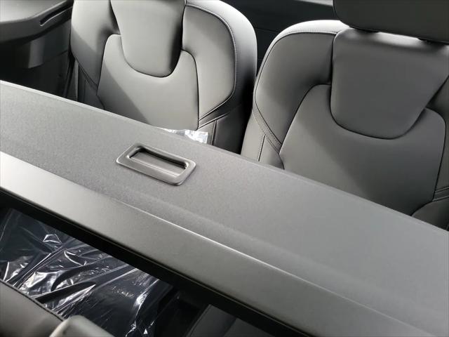 2026 Volvo XC90 Plus, B6 AWD Gas (mild hybrid), Gasoline, Bright, 7 Seats