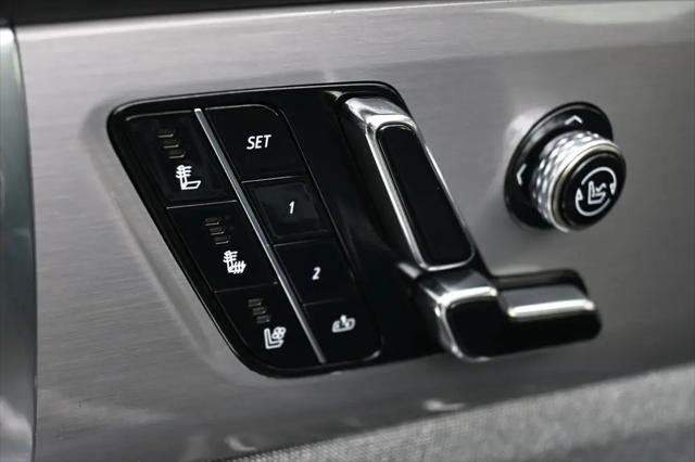 2026 Cadillac iQ Premium Luxury