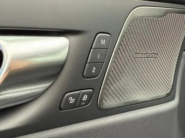 2026 Volvo XC60 Plug-In Hybrid Plus, T8 AWD Electric/Gasoline, Dark